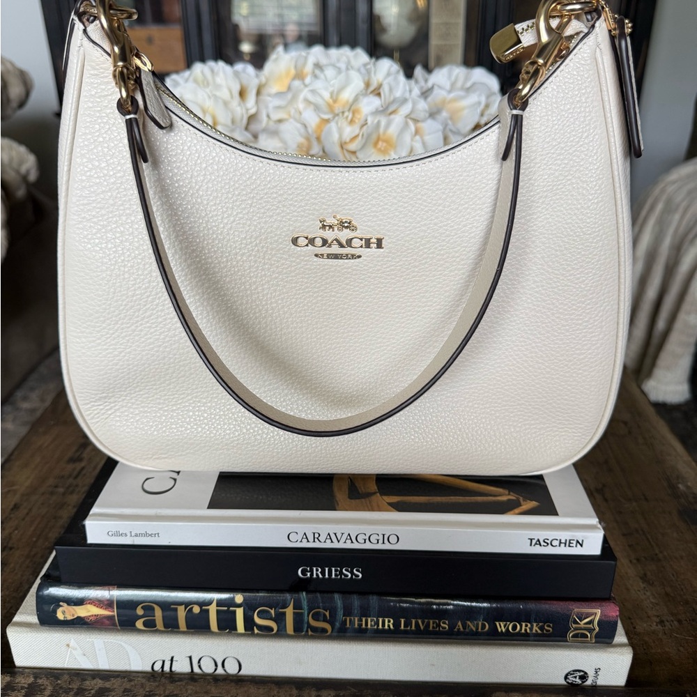 Coach Cream Leather Shoulder Bag